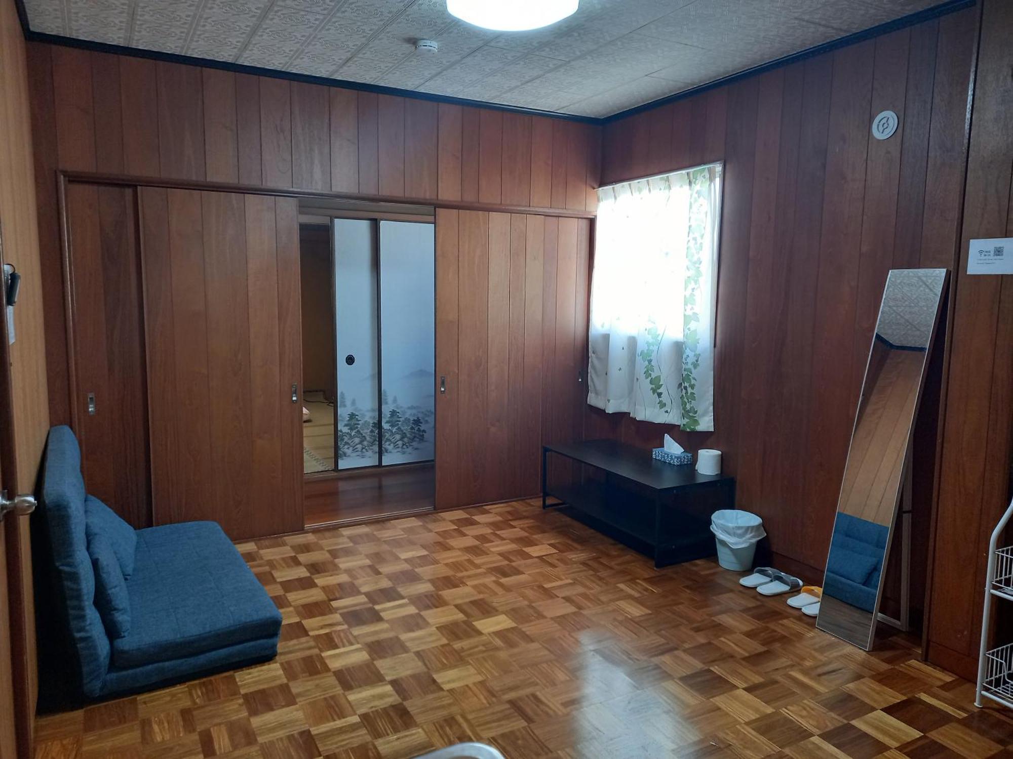 Appartement Luck House Guest Huose à Ōsaka Extérieur photo